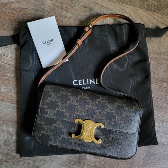 CELINE Triomphe Leather Claude Shoulder Bag NEW - Picture 1 of 10